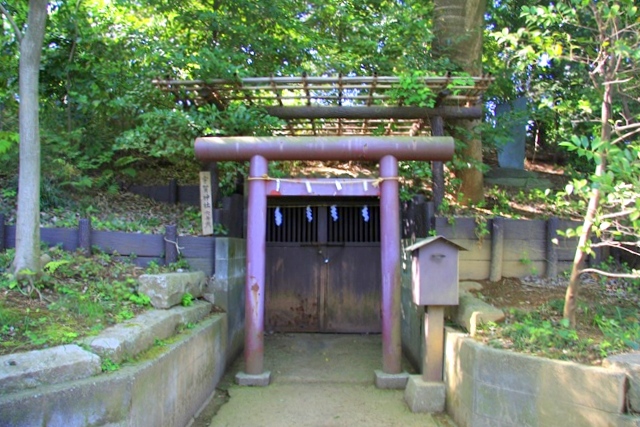 石神井公園内、宇賀神社