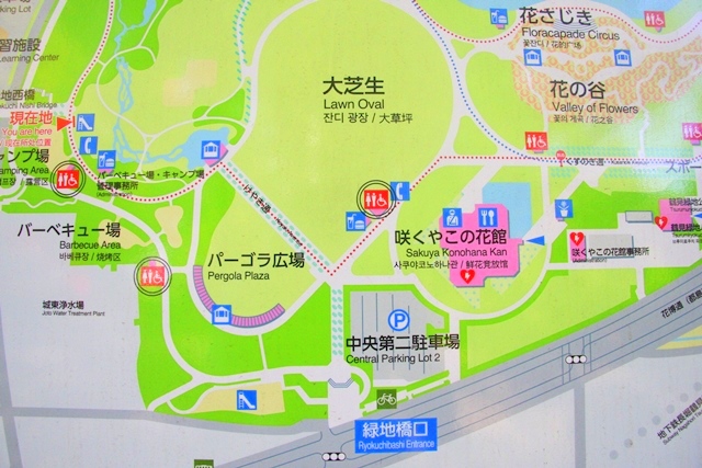 花博記念公園鶴見緑地の緑地橋口、中央第二駐車場の周辺マップ